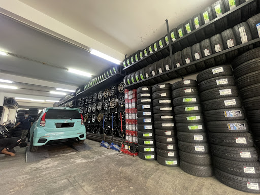 Pusat Ekzos Dan Cermin Kereta Liho (TYRE) Pusat Ekzos Dan Cermin Kereta Liho (TYRE)