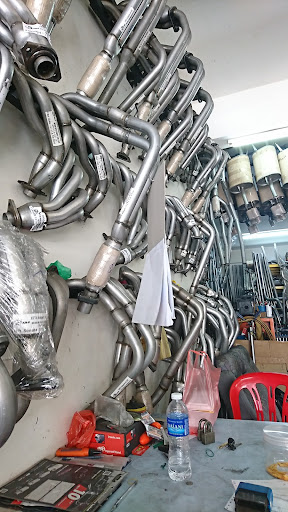 Yao Heng Exhaust Radiator Centre