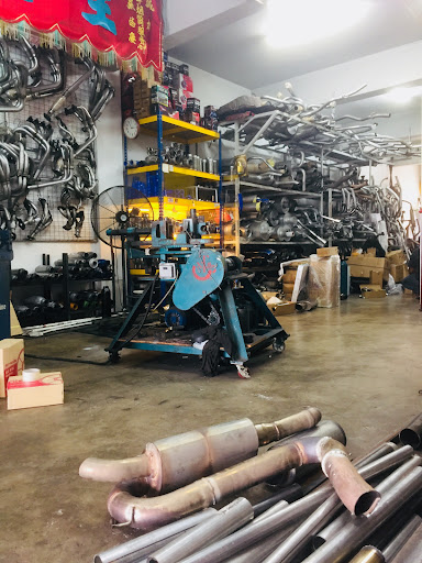 Shan Ley Exhaust Pipe Service Centre