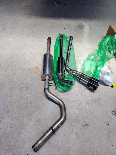 Kamunting Tong Hong Exhaust Centre