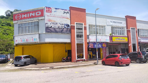 KEDAI KAIN PELUANG KARISMA GUA MUSANG KEDAI KAIN PELUANG KARISMA GUA MUSANG