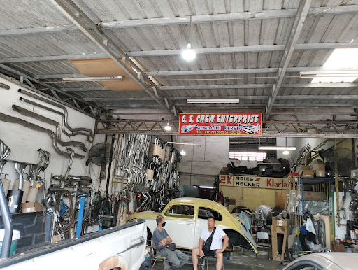 KEDAI CERMIN BESAR KERETA EKZOS C.S CHEW ENTERPRISE
