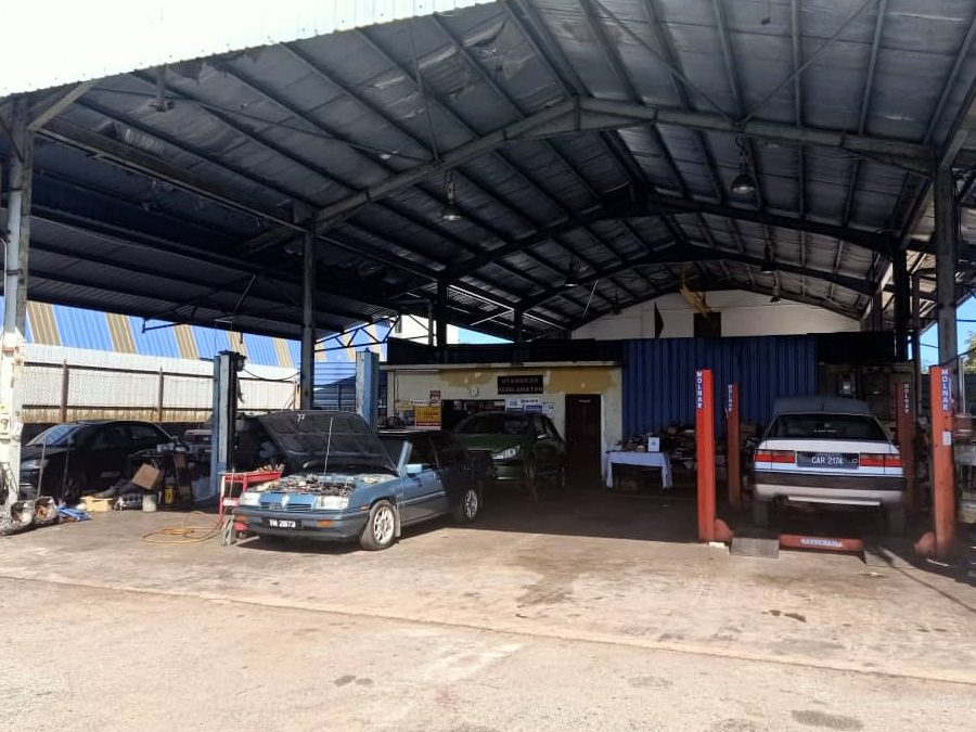 Tan Bengkel Kereta 1 tan bengkel kereta