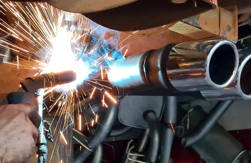 yt exhaust service centre